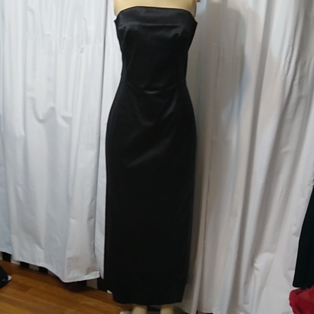 Isaac Mizrahi NWT strapless satin gown - size 8